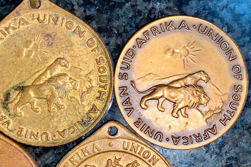 SA Union. Medals (1 bid takes all)