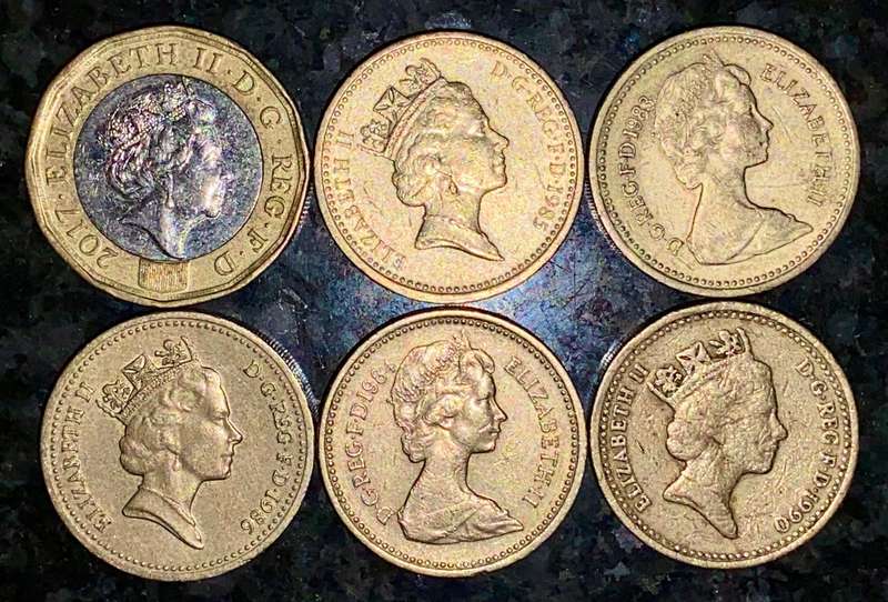Great Britain. 1 pound set (1 bid takes all)