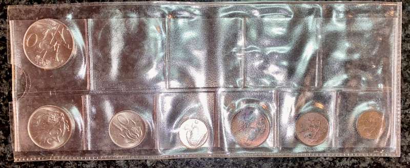 SOUTH AFRICA PROOF SET 50 CENT TO 1/2 CENT -- 1973 -- IN COIN HOLDER