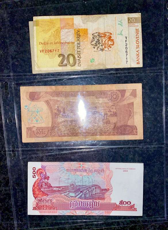 International lot Various Country's sleeves included (1 bid takes all)