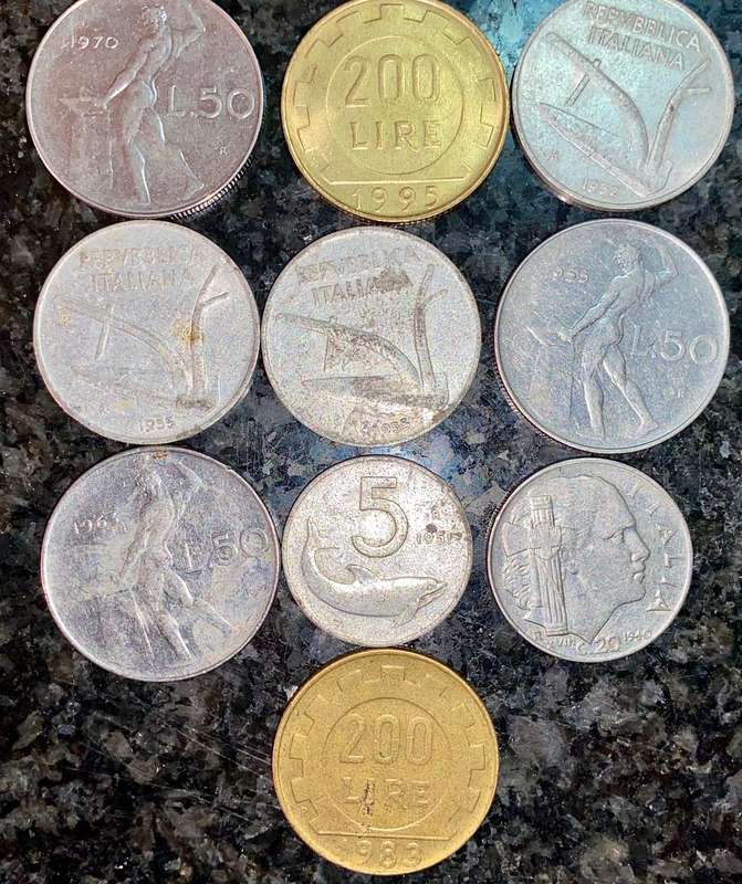 Italy coin lot some from WW2 (1 bid takes all)