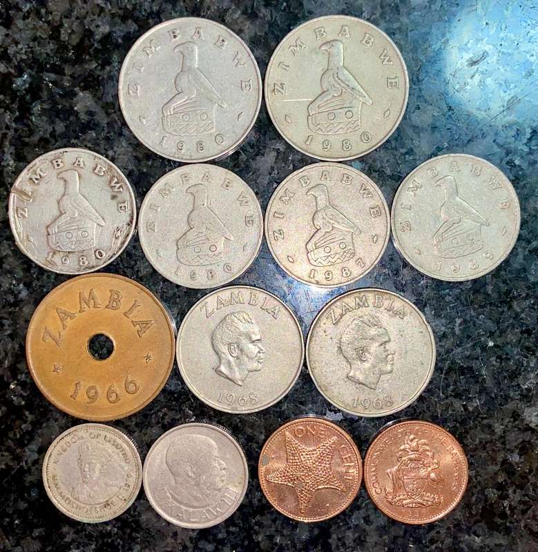International lot - Lesotho - Zambia - Zimbabwe - Bahamas (1 bid takes all)