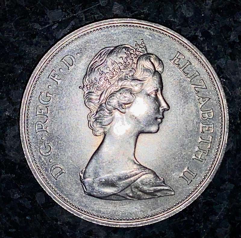 GREAT BRITAIN 5 SHILLING 1972 - ELIZABETH & PHILLIP WEDDING