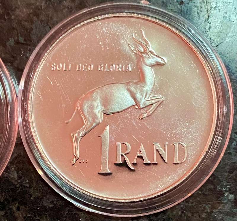 South Africa. Silver Proof R1 -- 1984 in capsule