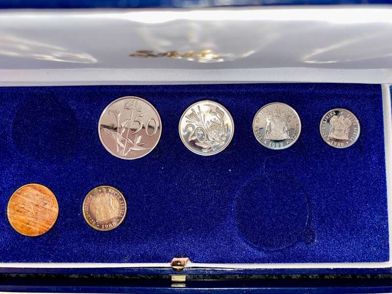 South Africa Partial Proof set 50 cent to 1 cent 1988 & 1989 blue SA mint box(1 bid takes all)