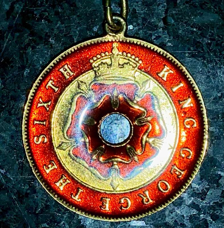 Rhodesia Enameled 1 penny 1952 pendent