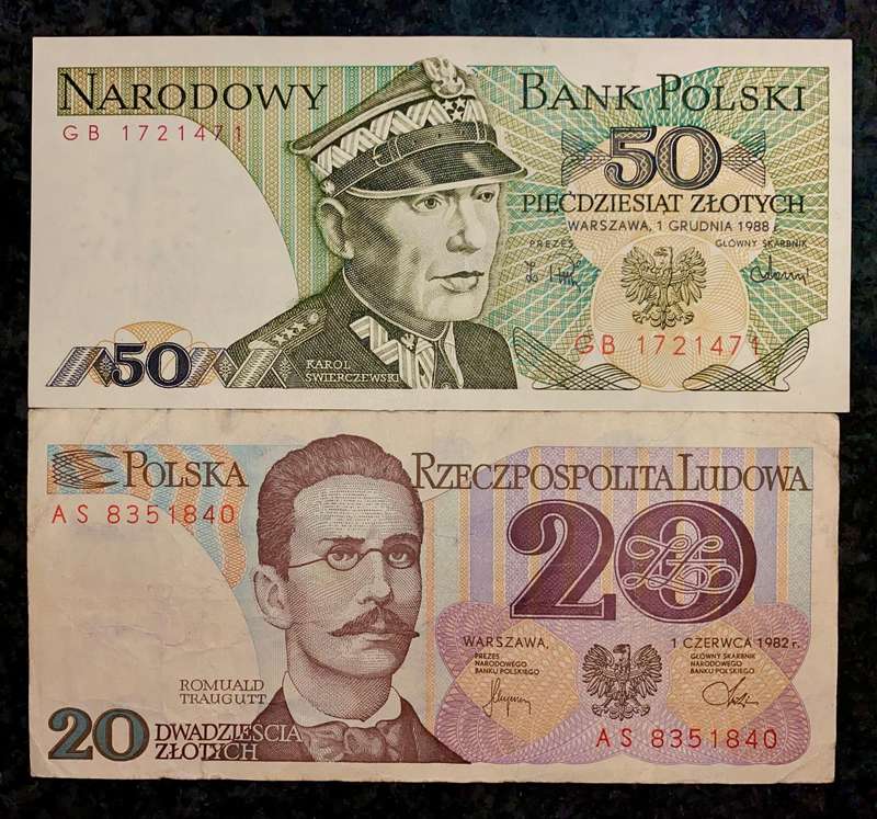 Poland set 50 zlotych 1988 & 20 zlotych 1982 (1 bid takes all)