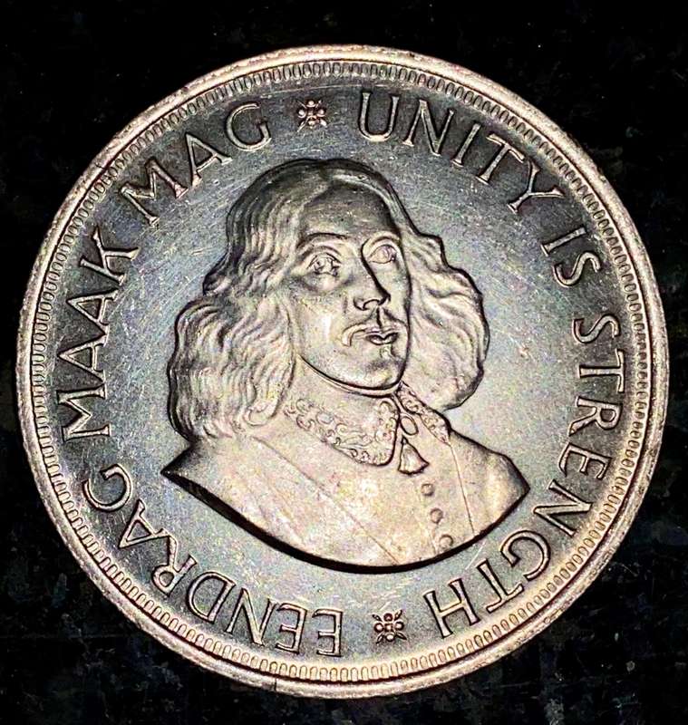 South Africa. silver 50 cent 1961 low mintage 54746 good condition crown size
