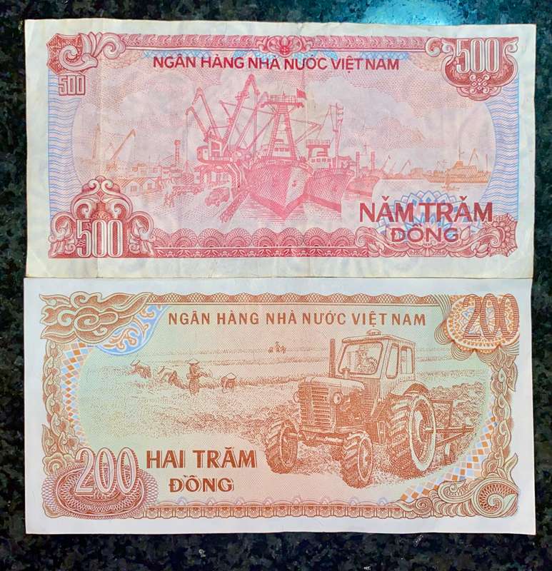 VIETNAM SET 500 DONG 1988 & 200 DONG 1987 (1 BID TAKES ALL)