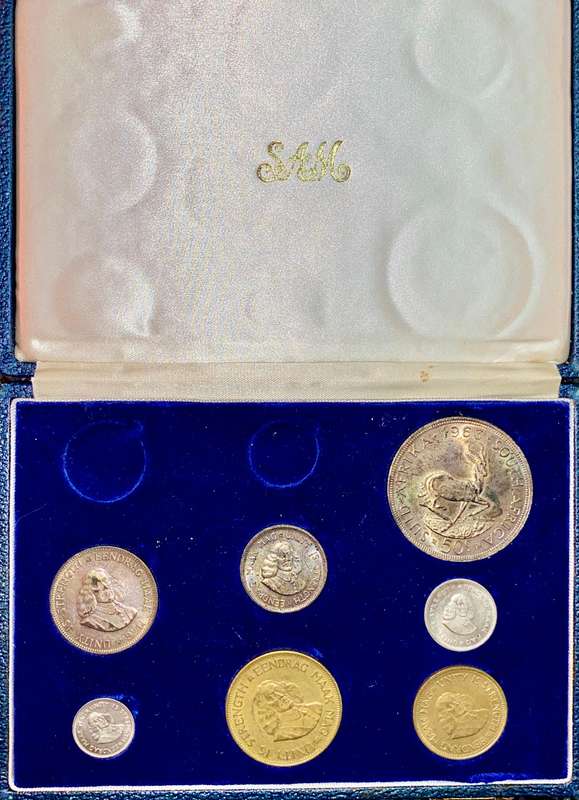 South Africa. 1961 set silver 50 cent to 1/2 cent in long proof box