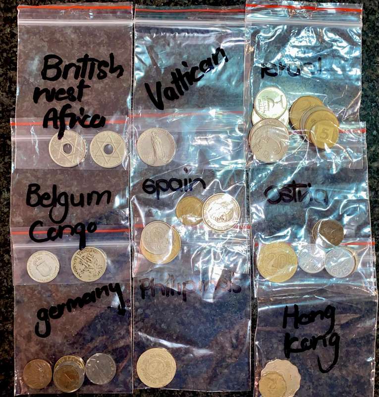 International lot 9 Different Country's (1 bid takes all)
