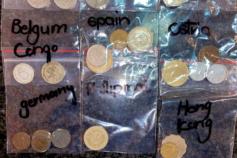 International lot 9 Different Country's (1 bid takes all)