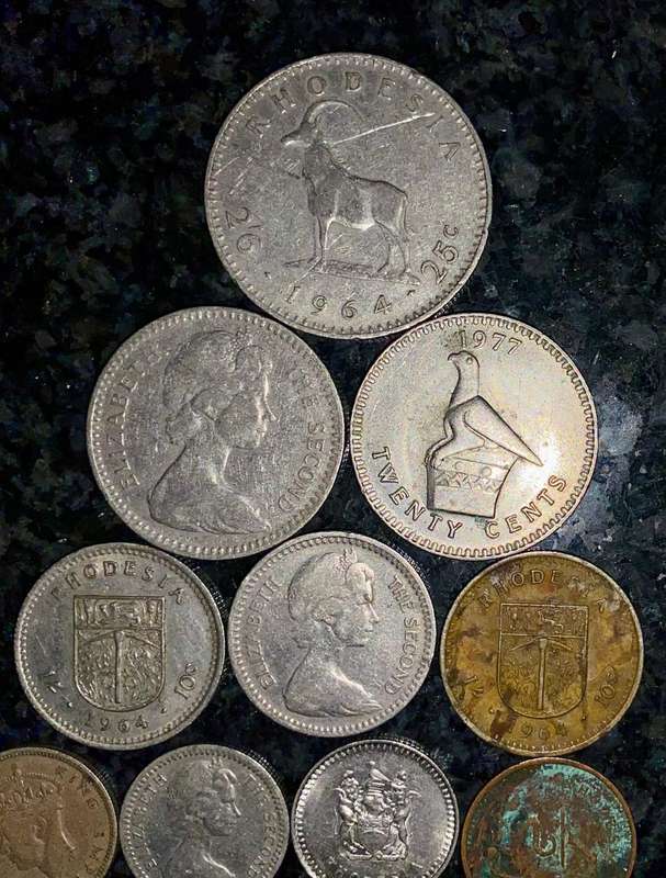 Rhodesia/Nyasaland & Southern Rhodesia lot (1 bid takes all)
