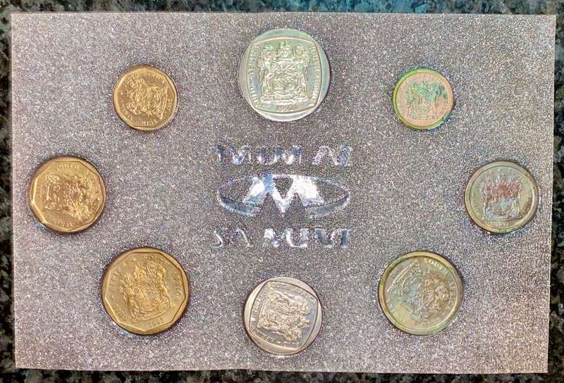 S A MINT UNCIRCULATED SET 1992 -- R2 TO 1 CENT - SEALED FROM SA MINT