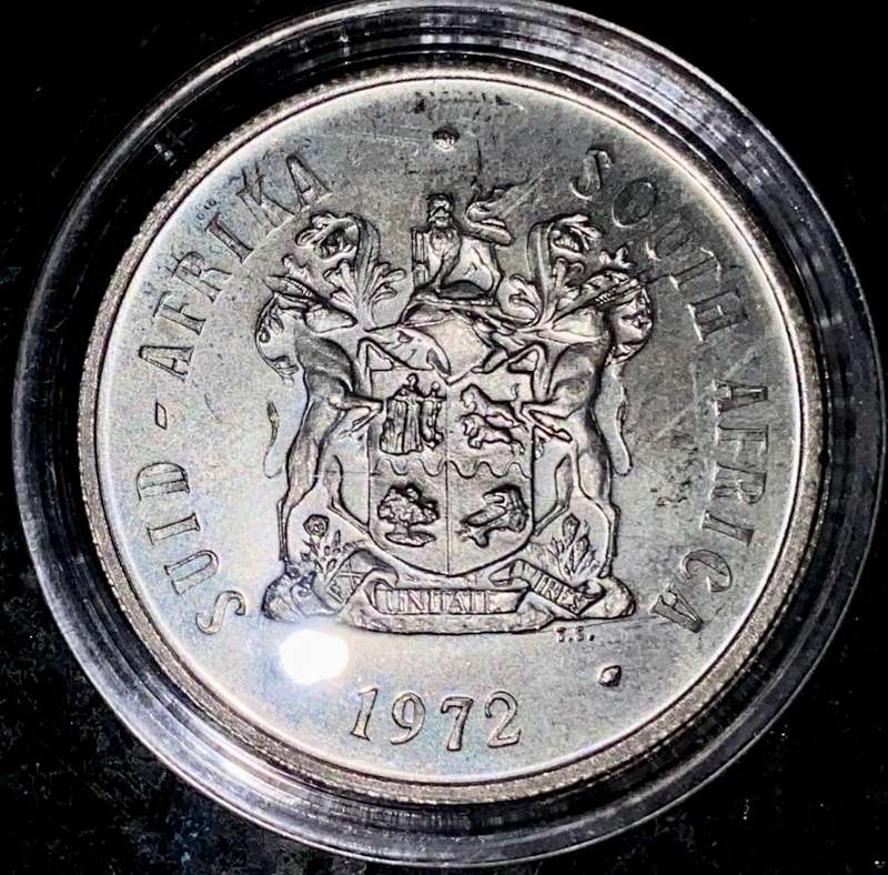 SOUTH AFRICA SILVER R1 --1972 UNC IN CAPSULE