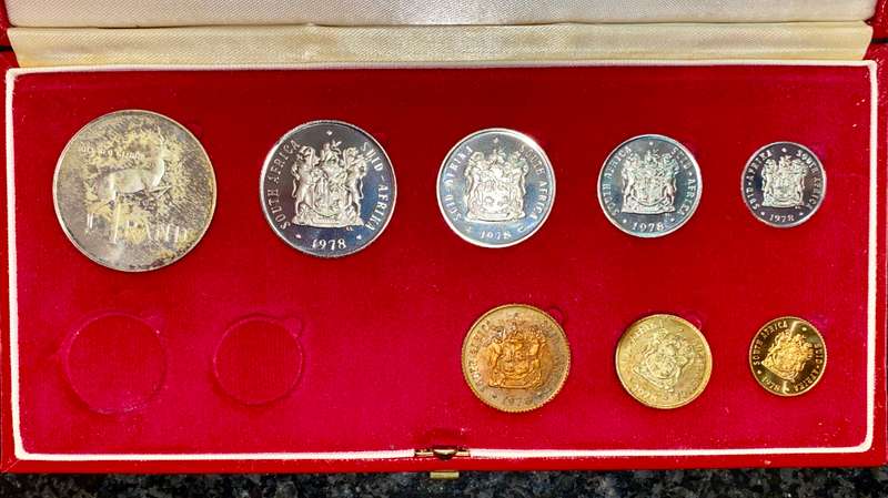 SOUTH AFRICA PROOF SET SILVER R1 TO 1/2 CENT -- 1978 -- IN RED SA MINT BOX