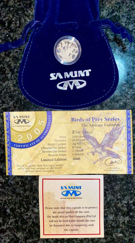 S A MINT SILVER PROOF 2 1/2 C TICKEY - AFRICAN VULTURE - BIRDS OF PRAY 2005 - IN SA MINT POUCH