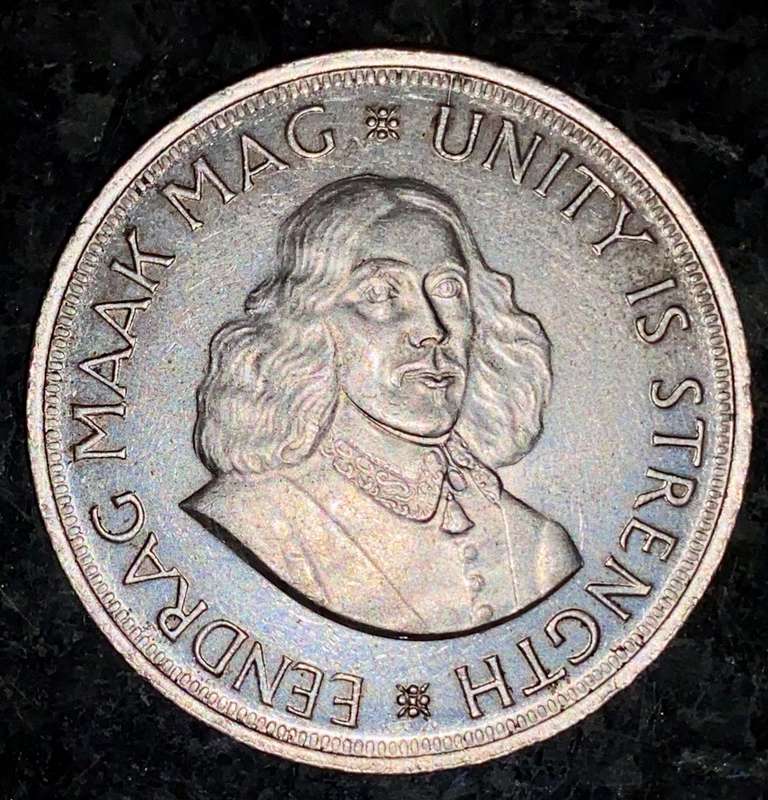 SOUTH AFRICA SILVER 50 CENT 1964 VERY GOOD CONDITION SILVER CROWN SIZE