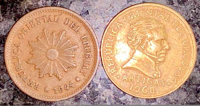 URUGUAY SET 5 CENTESIMOS 1944 WW2 & 10 CENTESIMOS 1968 (1 BID TAKES ALL)