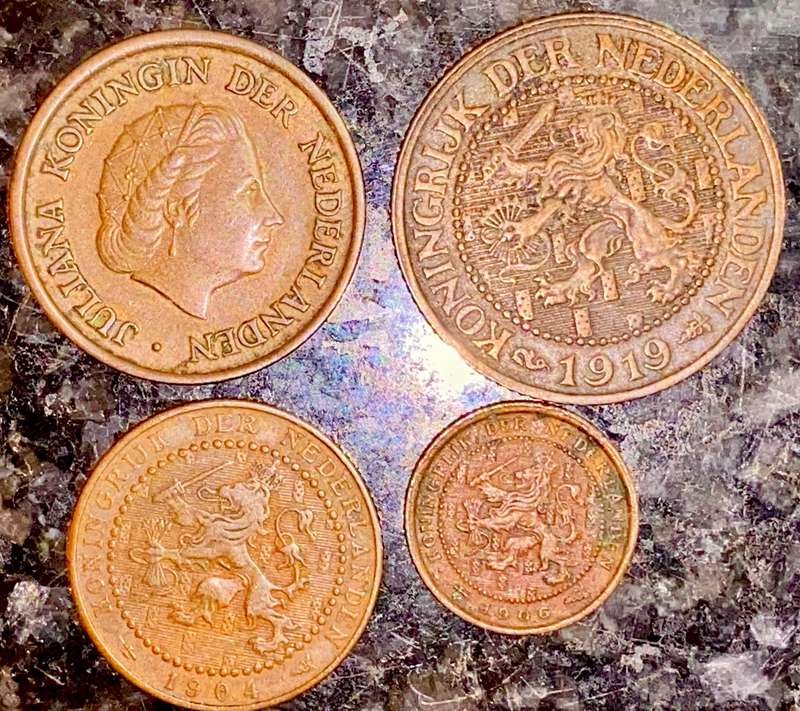 NETHERLANS SET 5 CENT 1950 - 2 1/2 CENT 1919 - 1 CENT 1904 - 1/2 CENT 1906 (1 BID TAKES ALL)