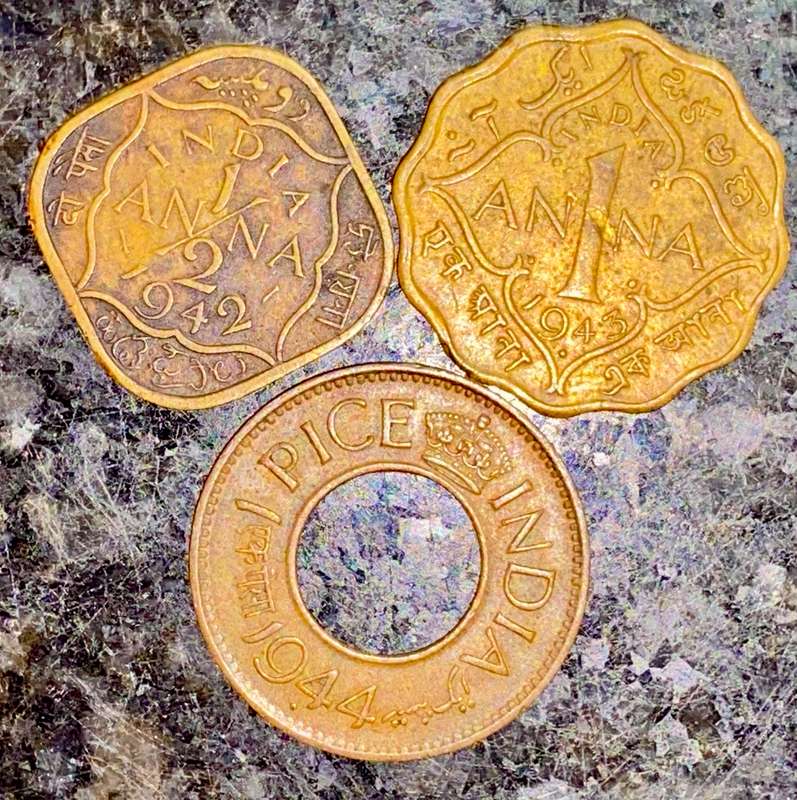 INDIA SET - 1 ANNA 1943 - 1/2 ANNA 1942 - 1 PICE 1944 WW2 (1 BID TAKES ALL)