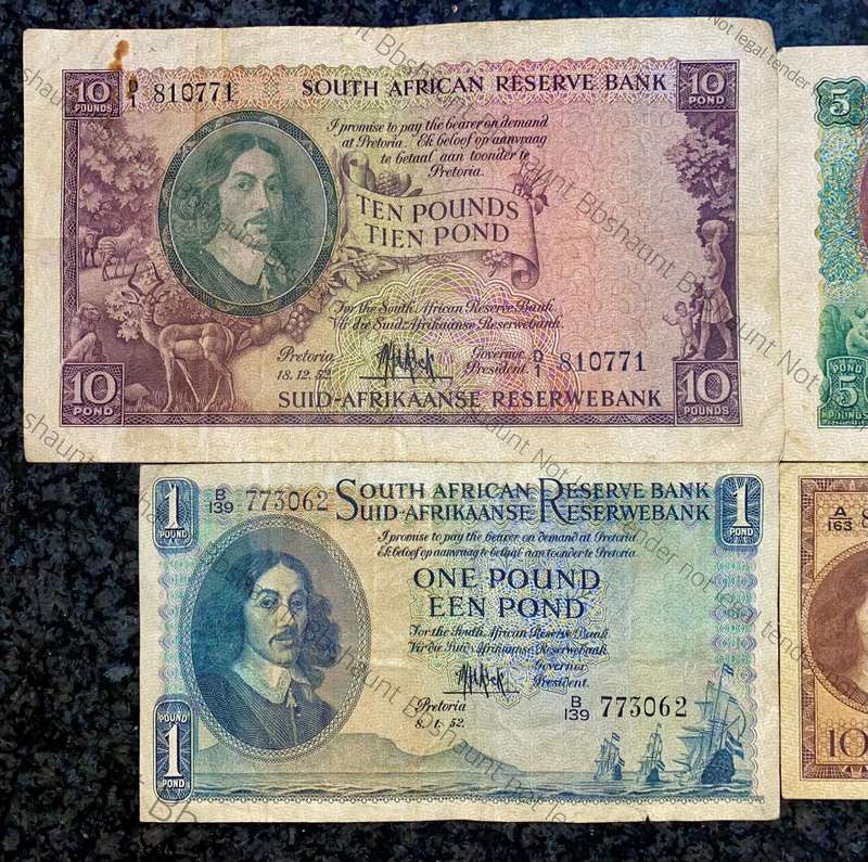 Mh De Kock. set 10 pounds to 10 shillings 1952 & 1958 (1 bid takes all)