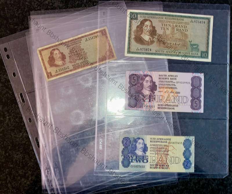 Banknote Stiff Plastic Sleeves - 3 Pocket sleeve (1 bid takes all 10 sleeves) banknotes included
