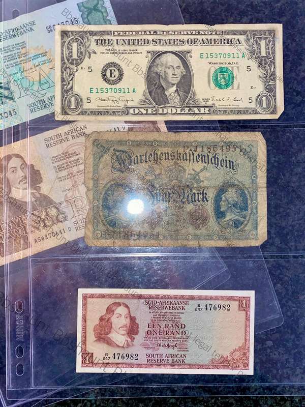 Banknote Stiff Plastic Sleeves - 3 Pocket sleeve (1 bid takes all 3 sleeves) banknotes incl