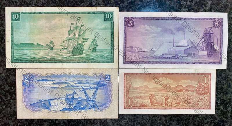 Complete Set Tw De Jongh R10 to R1 -- 1967-1975(1 bid takes all)