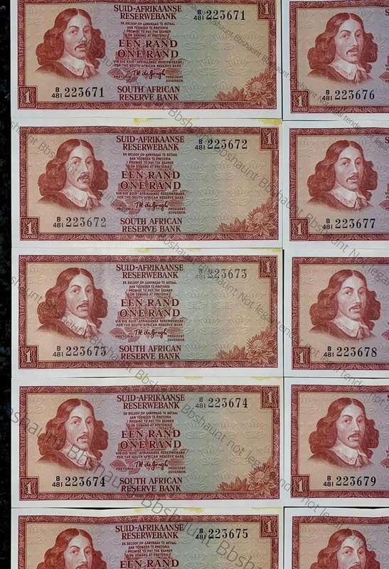 TW De Jongh. R1 in sequence B481 /223671-680 aunc 3rd issue 1975 (1 bid takes all 10)