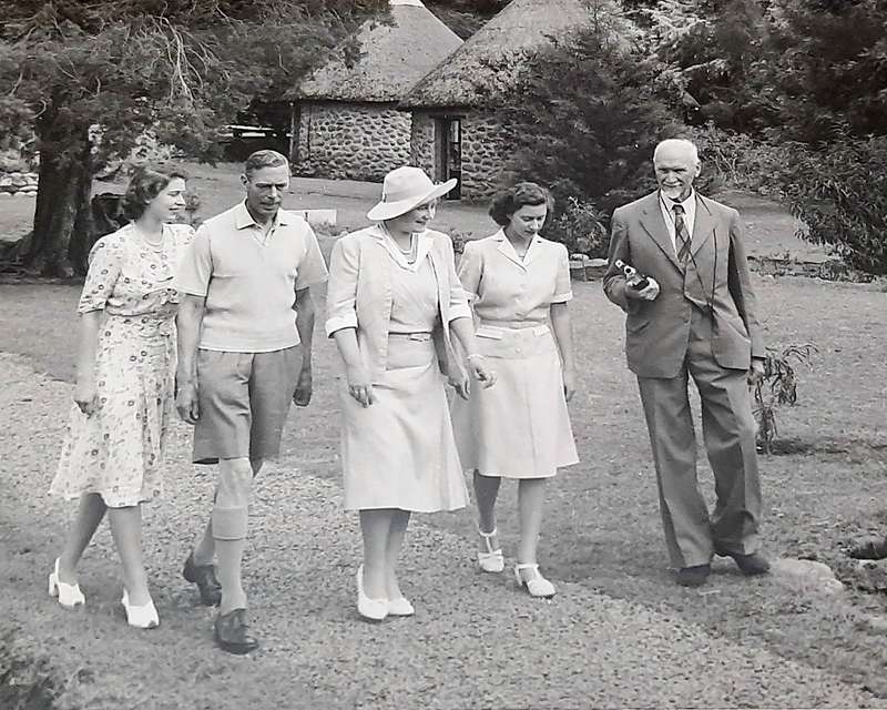 **RARE: 1947 Royal Visit to South Africa Official Photograph Lot #2 (SA Railways).**