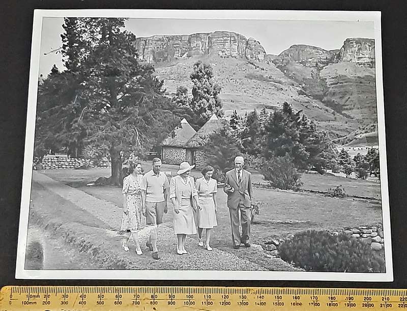 **RARE: 1947 Royal Visit to South Africa Official Photograph Lot #2 (SA Railways).**