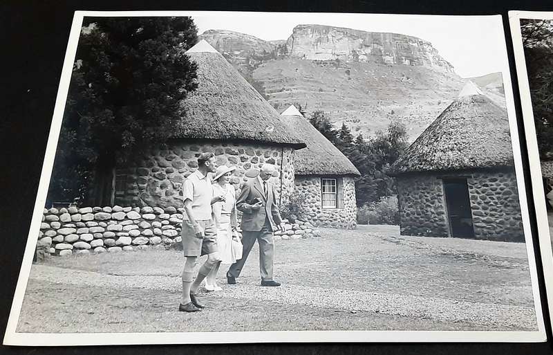 ** RARE: 1947 Royal Visit to South Africa Official Photograph Lot #3 **