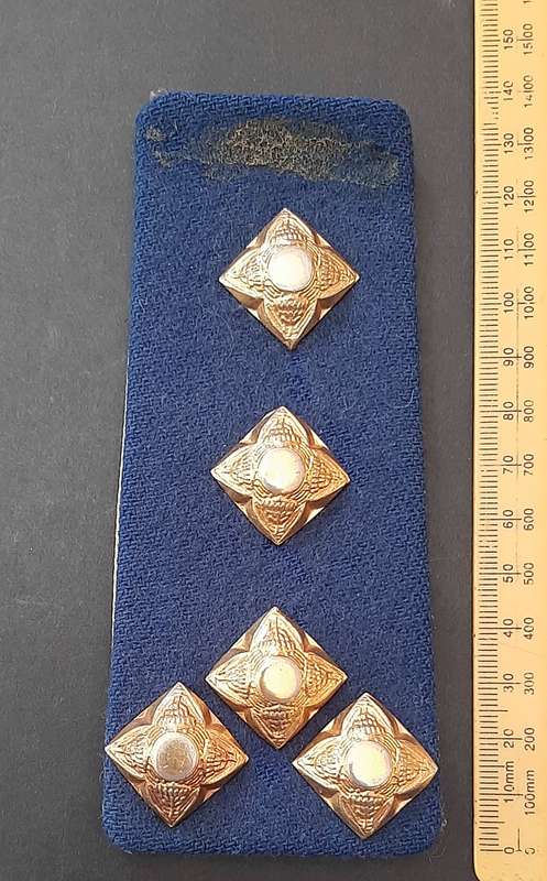 **RARE: Pre-1994 Kempton Park Traffic Dept. Commissioner / Brig. Rank Epaulette x1 **