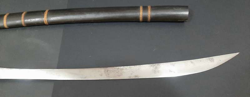 **RARE: Mid-20th Century Burmese 'Dha' Tribal Sword w/ Scabbard(0.97m).**