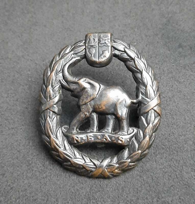 **WW2: SA Native Labour Corps Cap Badge w/ Lugs.**