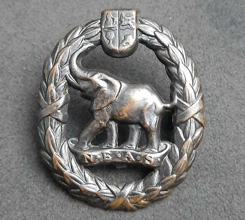 **WW2: SA Native Labour Corps Cap Badge w/ Lugs.**