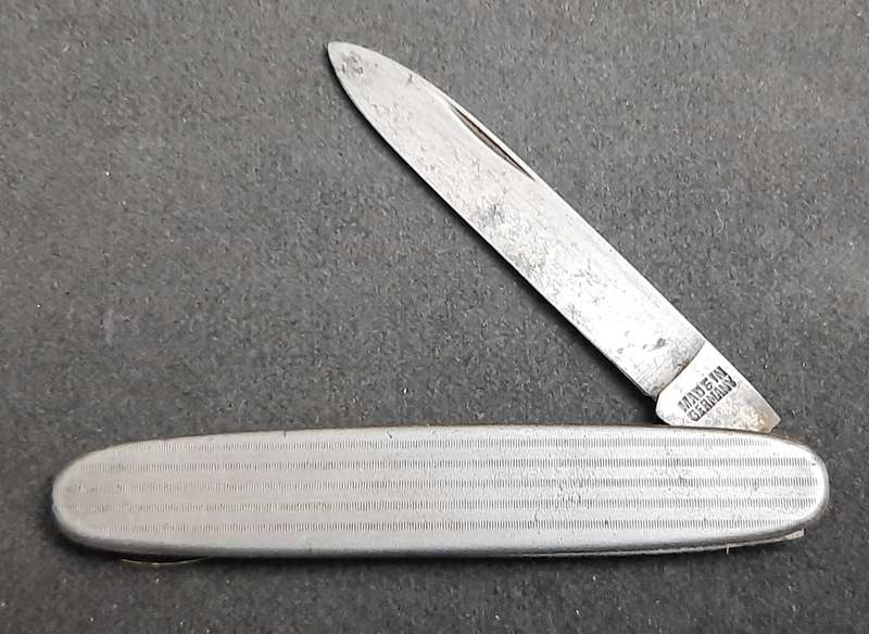 Mid-20th century German export 'Ersatz' steel pocket knife (9cm)