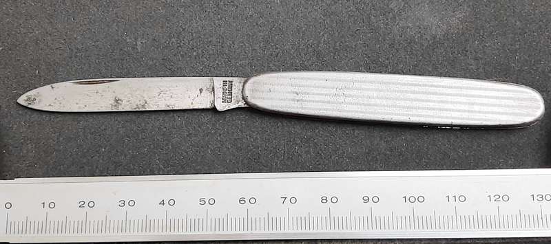 Mid-20th century German export 'Ersatz' steel pocket knife (9cm)