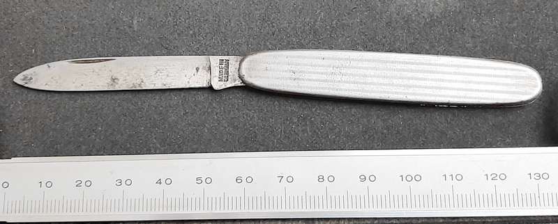 Mid-20th century German export 'Ersatz' steel pocket knife (9cm)