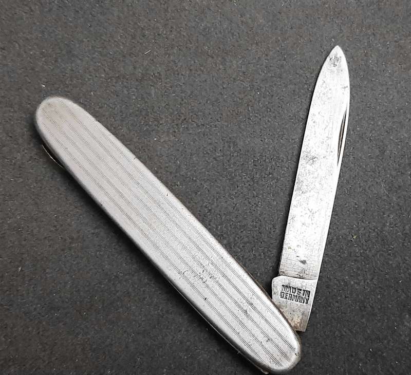 Mid-20th century German export 'Ersatz' steel pocket knife (9cm)
