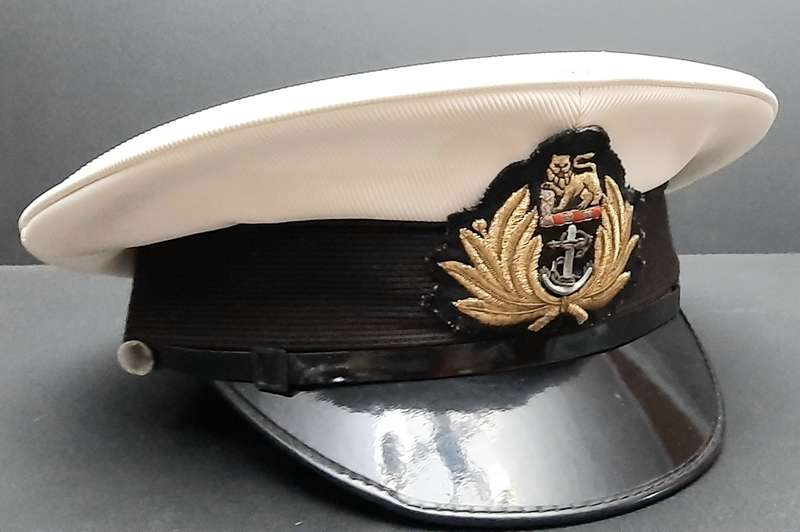 Border War 1980s SA Navy Commissioned Officer's Deck Cap with Bullion Insignia Medium