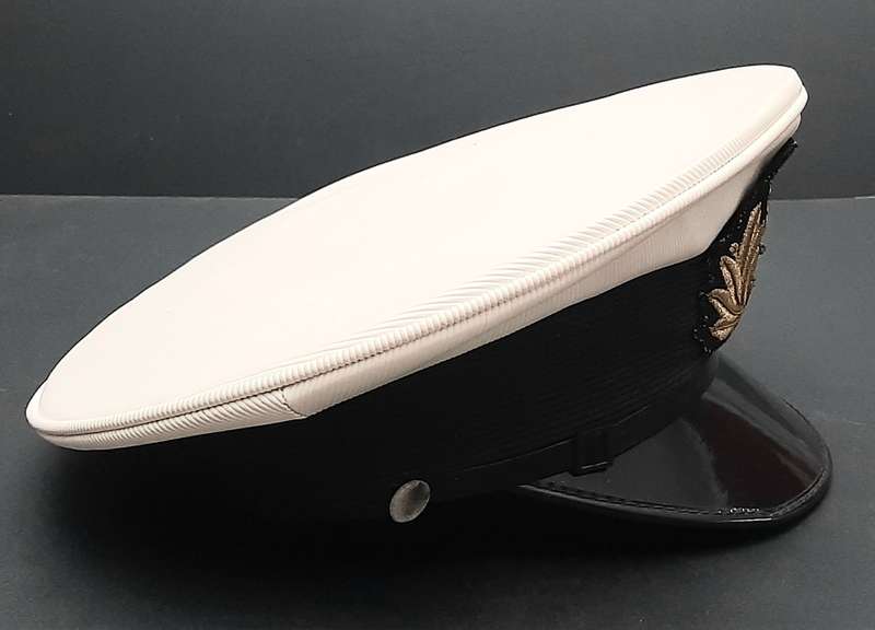 Border War 1980s SA Navy Commissioned Officer's Deck Cap with Bullion Insignia Medium