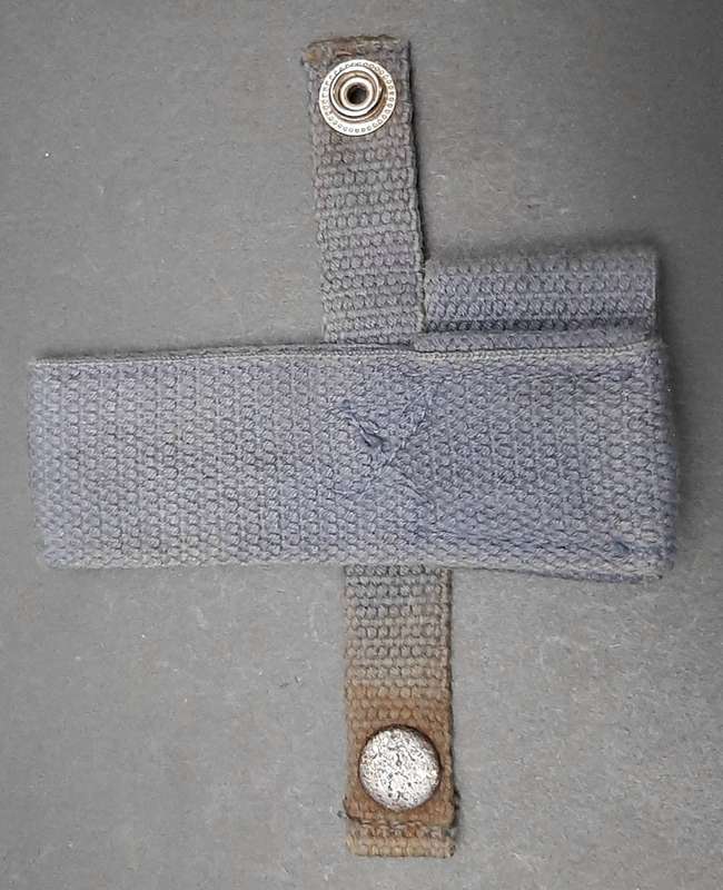 **Border War : 1980s Security Forces Webbing Baton Retention Frog**
