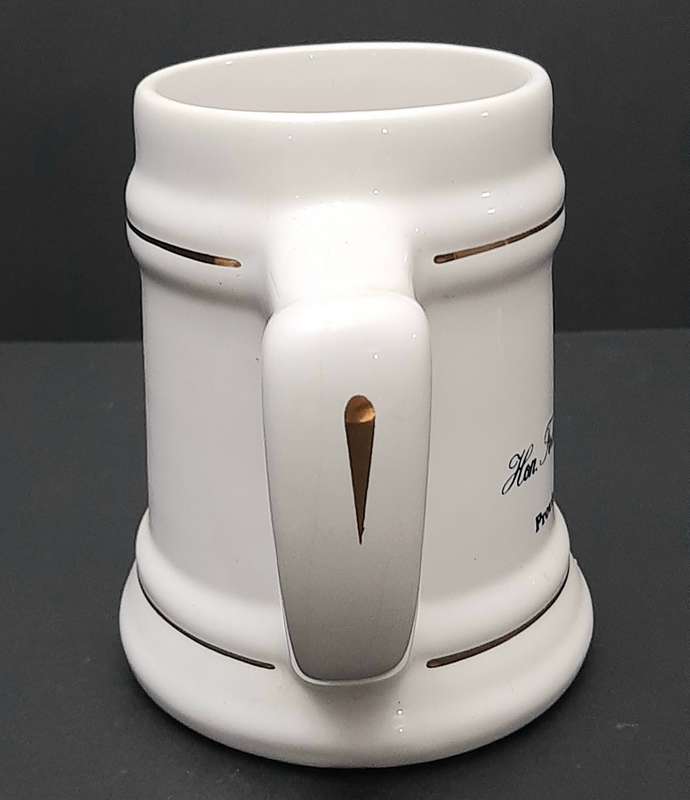 ** 1970s Phillipines Military Authority: Gov. Ferdinand R. Marcos Jnr. Ceramic Mug (18cm).**