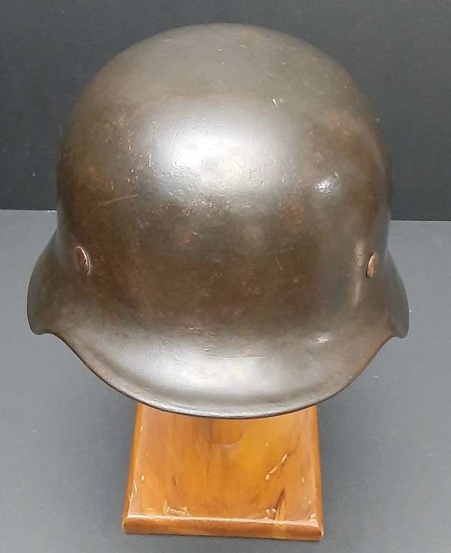 **RARE: WW2 German M40 'Polizei Div.' Steel Helmet w/ Liner & Strap (Fulda).**