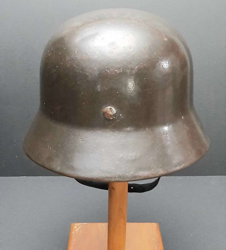 **RARE: WW2 German M40 'Polizei Div.' Steel Helmet w/ Liner & Strap (Fulda).**