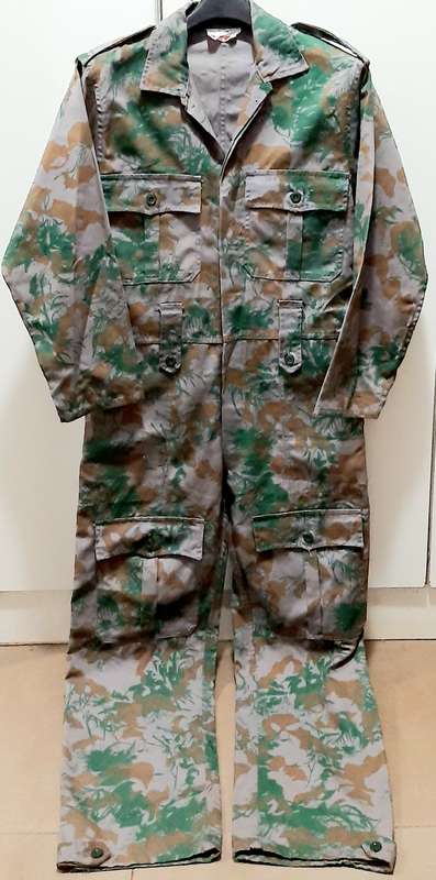 **Border War: 1980s KwaZulu Police Unissued Camouflage Fielddress Coverall (Medium).**
