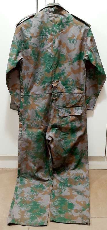 **Border War: 1980s KwaZulu Police Unissued Camouflage Fielddress Coverall (Medium).**