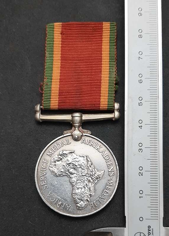 **WW2: UDF .925 Silver Africa Service Medal w/ Ribbon ( Att. Female).**